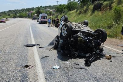Adıyaman'da Otomobil Devrildi: 2 Yaralı
