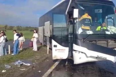Aksaray'da tur otobüsü kaza yaptı; 14 yaralı