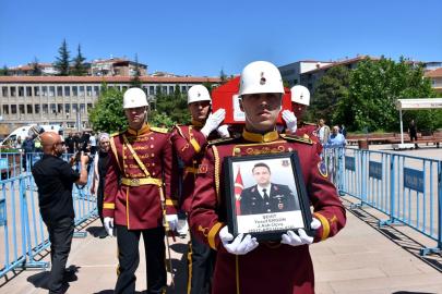 Bala'da şehit olan astsubay Kırıkkale'de son yolculuğuna uğurlandı