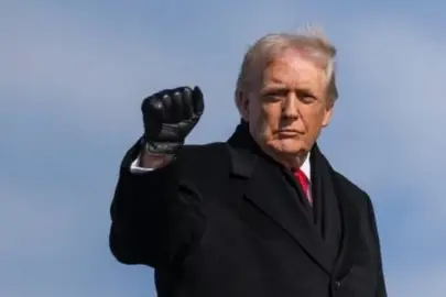 Medyadaki iddialara Trump'tan yanıt: Mesaime devam ediyorum