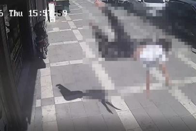 12 yaşındaki çocuk, güvercinlerle ilgilenirken 2'nci kattan düştü; o anlar kamerada