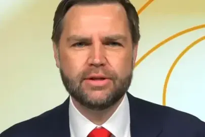 ABD İran'a ödenecek 300 milyar dolarlık savaş tazminatını Körfez ülkelerine yıktı