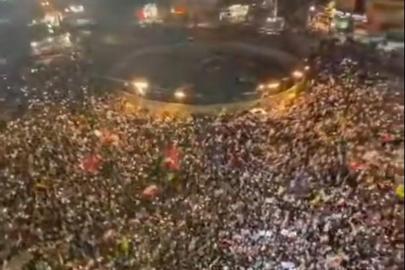 ABD ve İran anlaşmaya çok yakın! Tahranlılar sokaklara döküldü