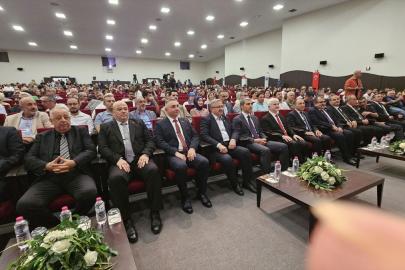 Afyonkarahisar'da "Savunma Teknolojileri ve Tarihimizin Dönüm Noktaları" konferansı düzenlendi