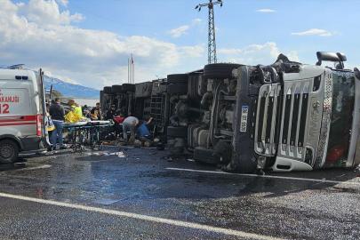 Ağrı'da zincirleme trafik kazasında 1 kişi öldü, 4 kişi yaralandı