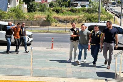 Alanya'da 1 kişinin öldüğü silahlı kavgayla ilgili 2 şüpheli tutuklandı