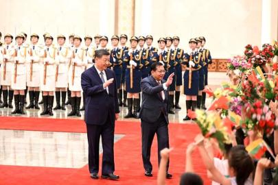 Albüm: Çin Cumhurbaşkanı Xi, Myanmar Devlet Başkanı ile Beijing'de Bir Araya Geldi