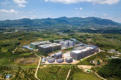 Albüm: Çin'in Hainan Eyaletindeki Çin-Avrupa (Baoting) Yeşil Dijital İnovasyon İşbirliği Bölgesi Projesi Hızla İlerliyor