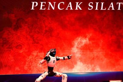 Albüm: Çinli Yapay Zeka Şirketinin Endonezya'daki Konferansına İnsansı Robotlar Damga Vurdu