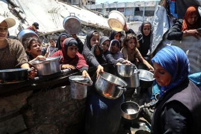 Albüm: Gazze'deki Cibaliye Mülteci Kampı'nda Filistinlilere Gıda Yardımı