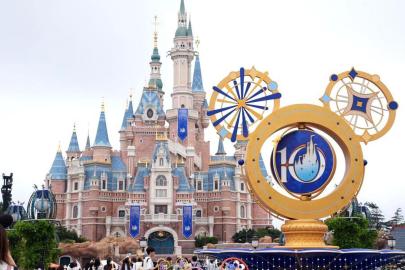 Albüm: Shanghai Disneyland 10. Yıldönümünü Kutladı