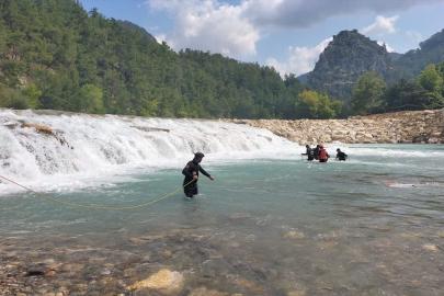 Antalya'da çayda akıntıya kapılan kişi kayboldu