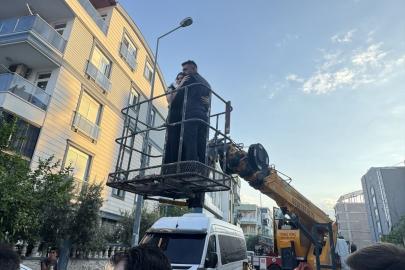 Antalya'daki ev yangınında dumandan etkilenen 10 kişiyi itfaiye kurtardı