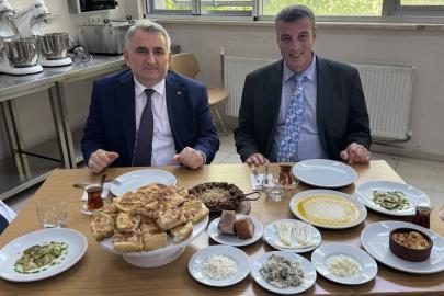 Artvin'in yöresel peynirleri öğrencilerin ellerinde yeni lezzetlere dönüştü