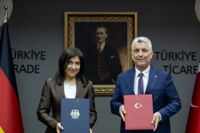 Bakan Bolat 'Almanya vize süreçlerini hızlandıracak' diyerek duyurdu: Ret oranları yüzde 14'e düştü