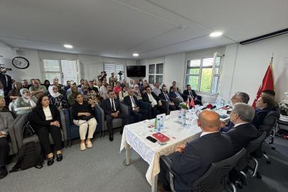 Bakan Işıkhan: İsviçre'deki Türklerle gurur duyuyoruz