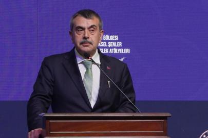 Bakan Tekin: Deprem bölgesinde 3 milyon kursiyere 11 milyon saat eğitim verildi
