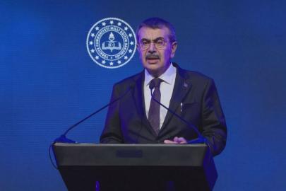 Bakan Tekin: Kendi altyapımızı üreten modeller geliştirdik