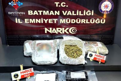 Batman'da tırda 13 kilo uyuşturucu ele geçirildi