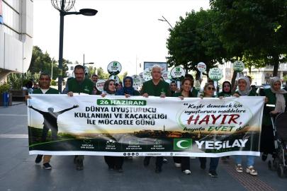 Batman'da Yeşilay tarafından bağımlılığa karşı farkındalık yürüyüşü düzenlendi