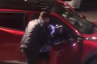 Beşiktaş'ta polis noktasında bariyeri kırdı; sürücünün kaçmaya çalıştığı anlar kamerada