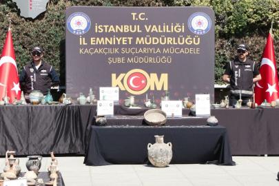 Beykoz’da Tarihi Eser Operasyonu: 10 Bin 185 Parça Ele Geçirildi