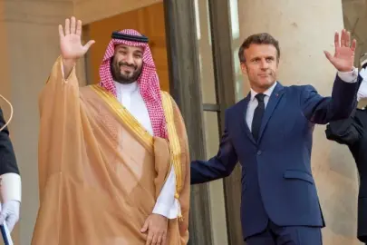 Bin Selman ve Macron'dan kritik telefon trafiği: ABD-İran mutabakatı masada