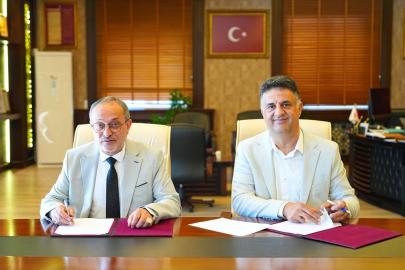 Bingöl Üniversitesi ile perde firması arasında işbirliği protokolü imzalandı
