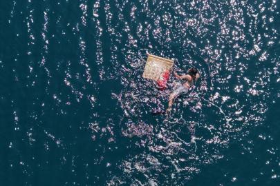 Bodrum'da dalgıçlar deniz dibinden 250 kilogram atık çıkardı
