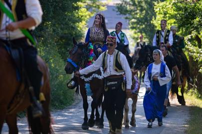 Bosna Hersek'te 516'ncı Ayvaz Dede Şenlikleri'ne katılacak atlılar yola çıktı