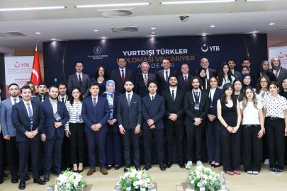 Brüksel'de YTB'nin "Diaspora Diplomasi ve Kariyer Akademisi" programı başladı