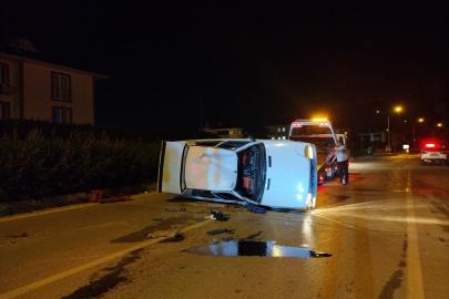 Bursa'da takla atan otomobilin sürücüsü yaralandı