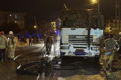Büyükçekmece'de park halindeki tırda çıkan yangın söndürüldü