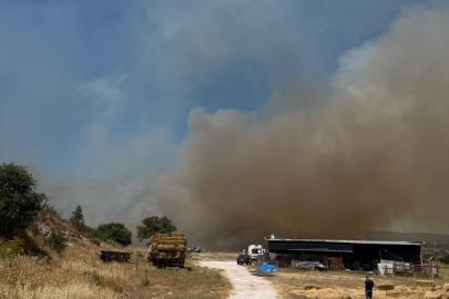 Çanakkale'de bozuk orman alanında çıkan yangına müdahale ediliyor