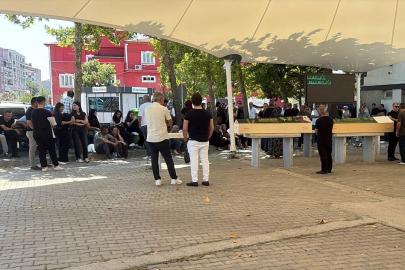 Çanakkale'de denizde boğulan 14 yaşındaki çocuk Tekirdağ'da toprağa verildi