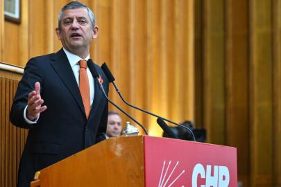 CHP'de grup toplantısı krizi! TBMM takviminde yer almadı,  Özel'in ekibini jet başvuru yaptı