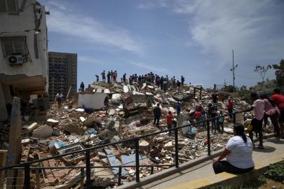 Çin Dışişleri Bakanı, Depremler Nedeniyle Venezuelalı Mevkidaşına Taziye Mesajı Gönderdi
