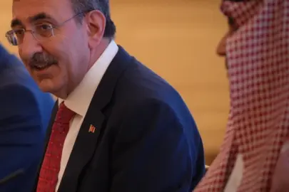 Cumhurbaşkanı Yardımcısı Yılmaz: İhracatta bu yıl 400 milyar doları aşacağız