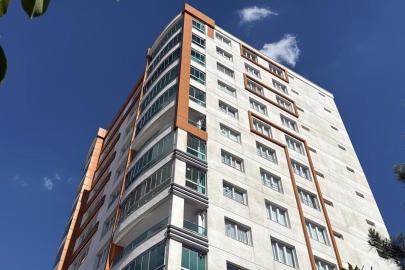 Diyarbakır'da evinin balkonundan atlayan çocuk hayatını kaybetti