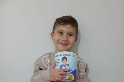 DMD'li Metehan için kurulan stanttaki bağış kutusundan para çalarken yakalandı