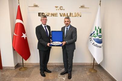 Edirne Valisi Sezer, Litvanya Cumhuriyeti Ankara Büyükelçisi Janukonis'i kabul etti