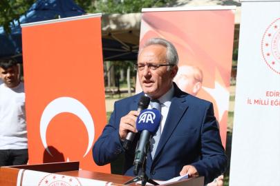 Edirne'de Mesleki Eğitim Fuarı'nda öğrencilere meslek tanıtımı