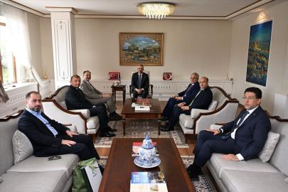 Edirne'de Yeşilay ve AK Parti'den bağımlılık ve teşkilat toplantıları