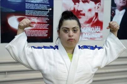 Edirneli judocu Bengi Aleyna Yıldız Milli Takım kampına davet edildi