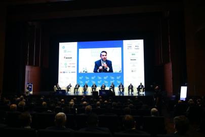 Enerji ve Tabii Kaynaklar Bakanı Bayraktar, Bakü Enerji Forumu'nda konuştu Açıklaması