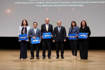 Erciyes Üniversitesi'nde "2025 Başarı Ödül Töreni" düzenlendi