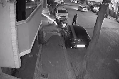 Esenyurt'ta iki grup arasında silahlı çatışma kamerada