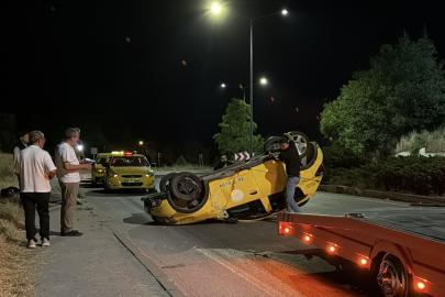 Eskişehir'de takla atan taksideki 2 yolcu yaralandı