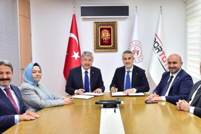 Eskişehir'e kazandırılması planlanan spor yatırımları için protokol imzalandı