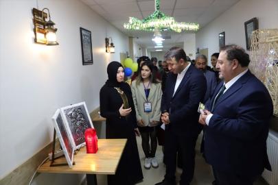 Fırat Üniversitesi OSB Meslek Yüksekokulu'nda yıl sonu sergisi açıldı